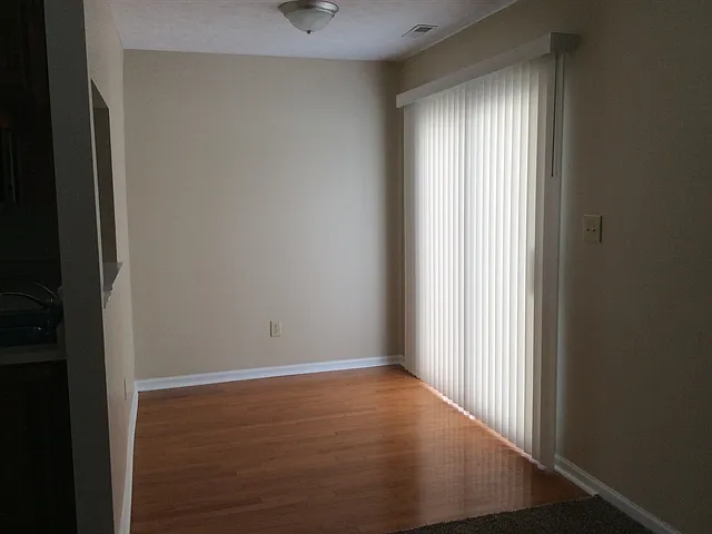 6685 Wimbledon Dr — Photo 6