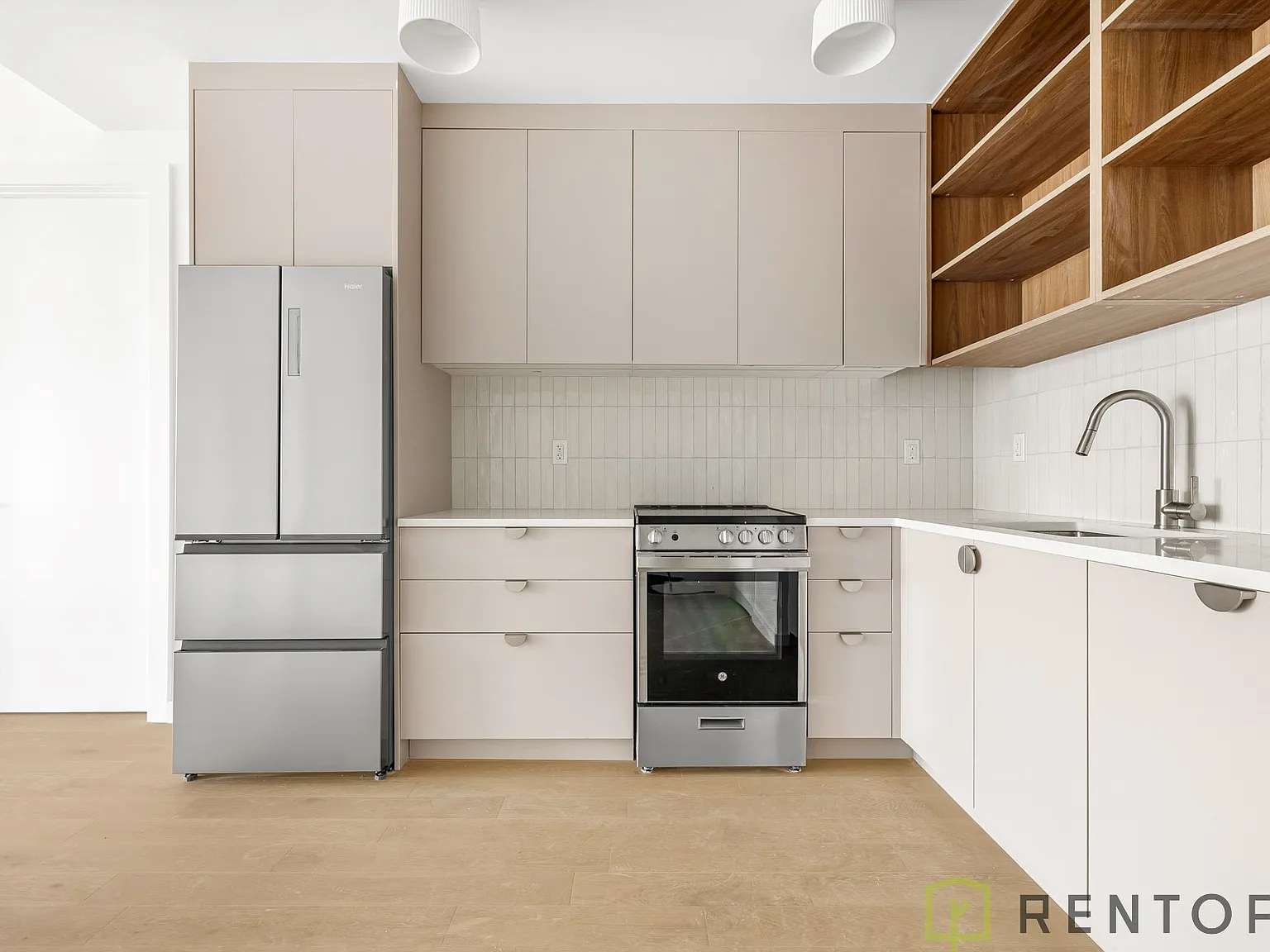 210 Greenpoint Avenue — Photo 3