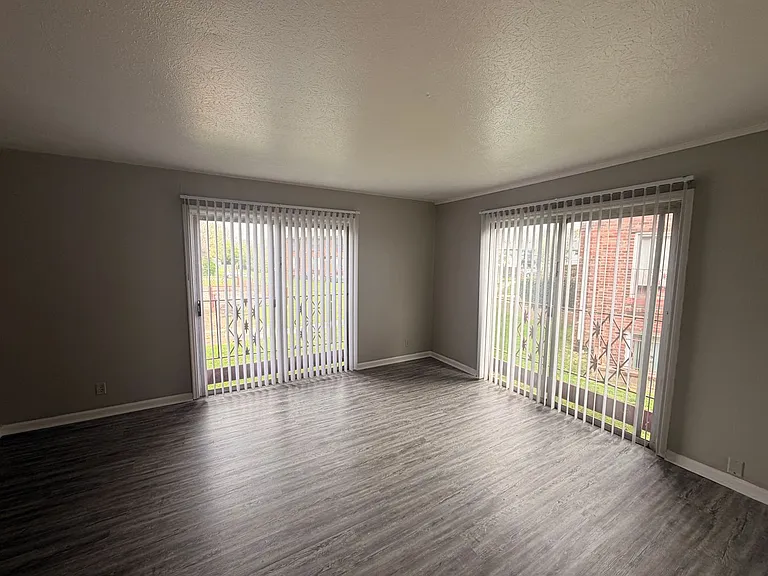 1708 Jennifer Rd #D7 — Photo 21