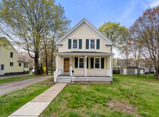 24 Railroad Ave, Norwood, MA 02062