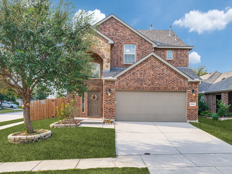 9801 Moccasin Creek Ln