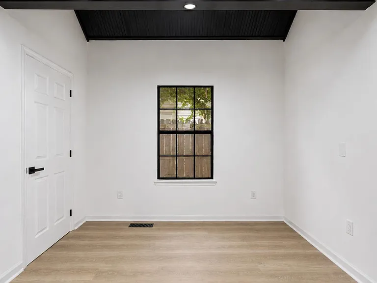 3116 Domar St — Photo 13