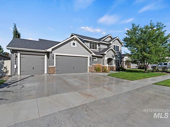 3rd image of 9465 S Palena Ave