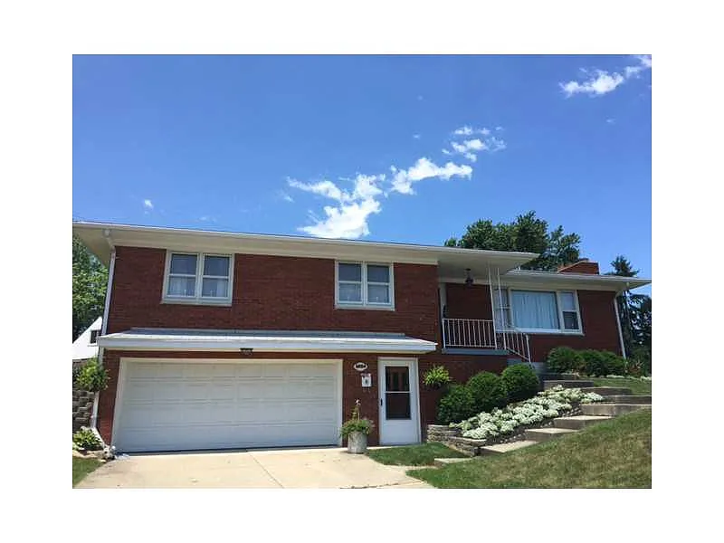 1054 Betty Jean Ct photo 1