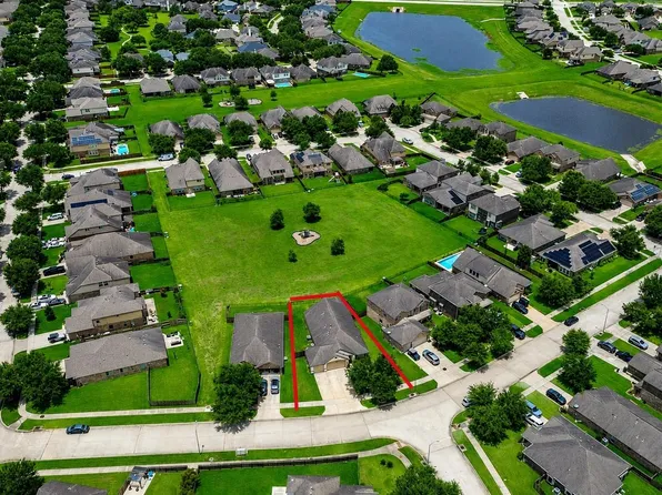 5926 Micah Ln, Rosenberg, TX 77471