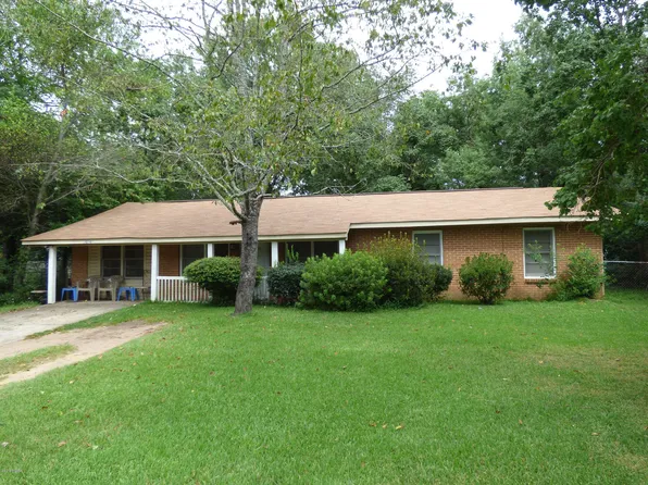 104 Oklahoma Ct, Warner Robins, GA 31093