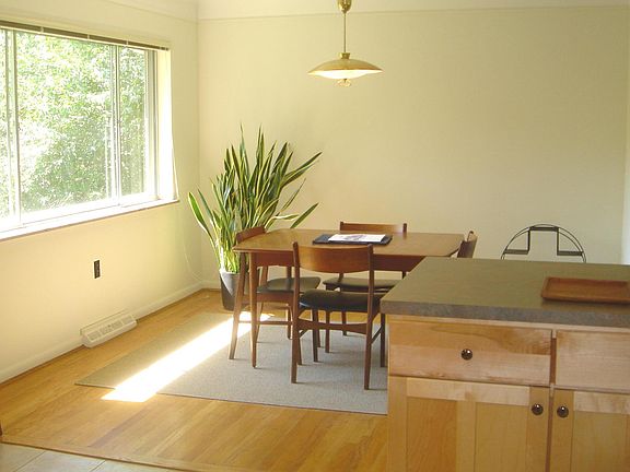4th image of 1133 Shangrila Dr