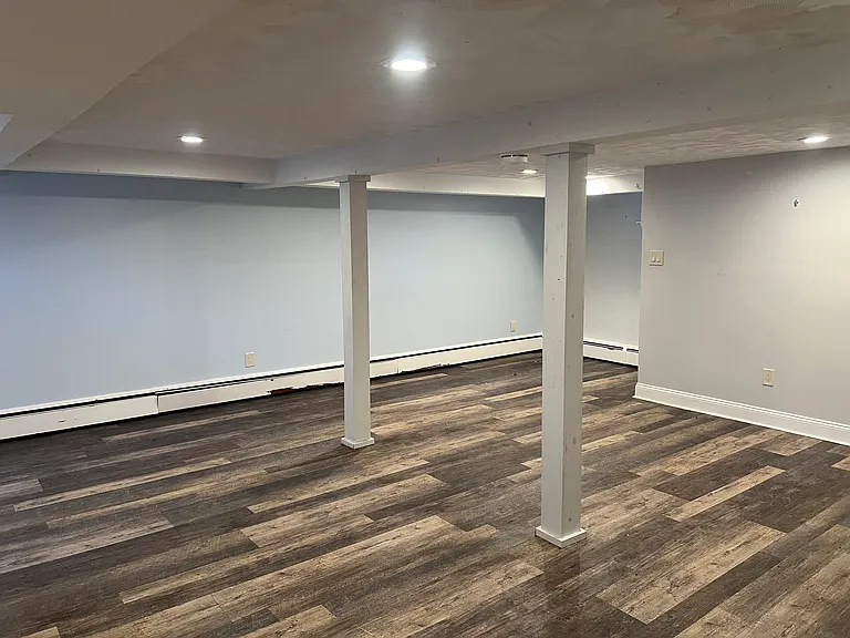 12 Lombardi Pl — Photo 3