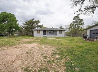 250 Rick Rd, La Grange, TX 78945
