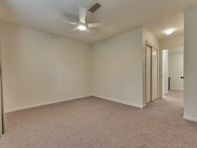 2351 W Settlers Way — Photo 33