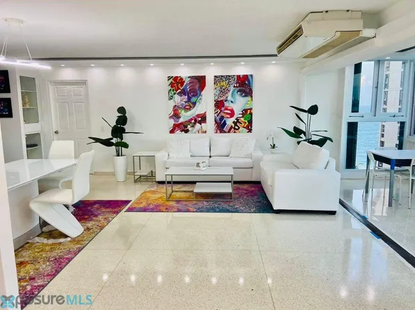 4429 Avenida Isla Verde #1002, Carolina, PR 00979