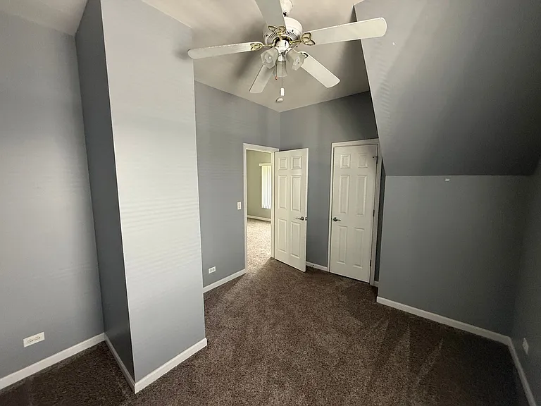 150 Rockford Ave — Photo 6