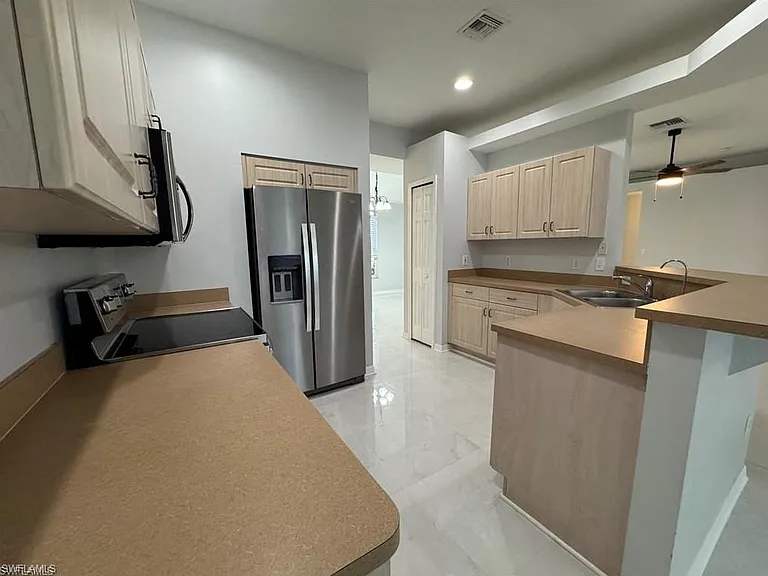 4649 Santiago Ln — Photo 5