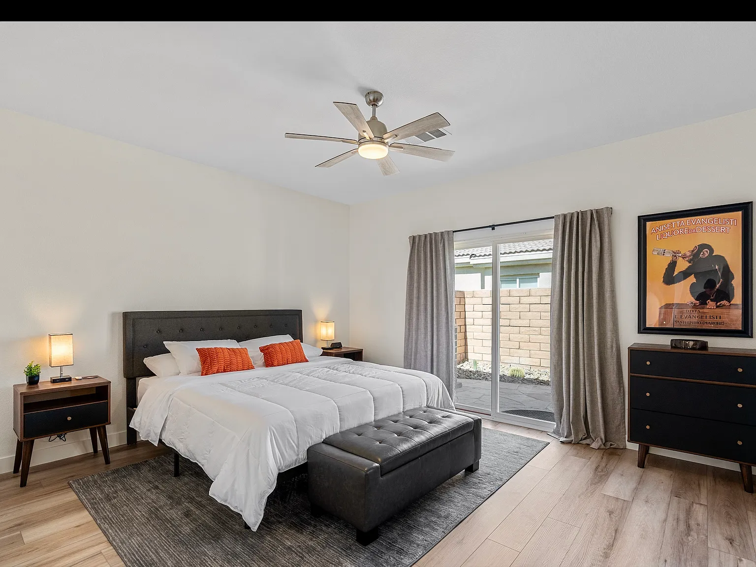 3 bed, $3,200 — Photo 2