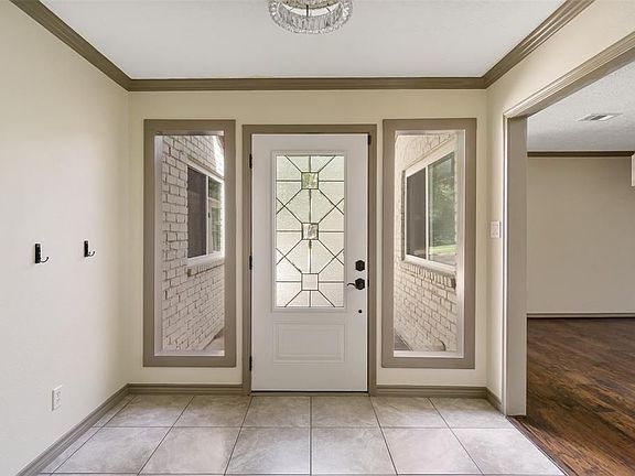 4th image of 16378 Havenpark Dr