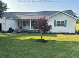 369 Fairchance Rd, Road, WV 25053