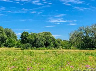 756 Crestview, Floresville, TX 78114