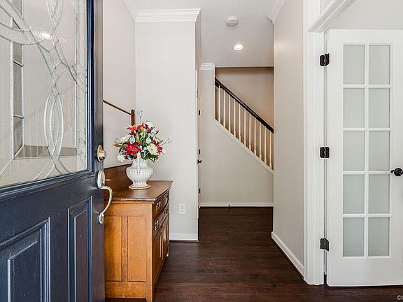 5th image of 3904 Brownstone Blvd