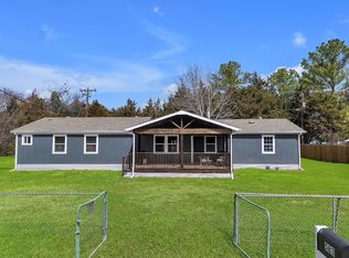 583 Hillcrest Cir, Gordonville, TX 76245