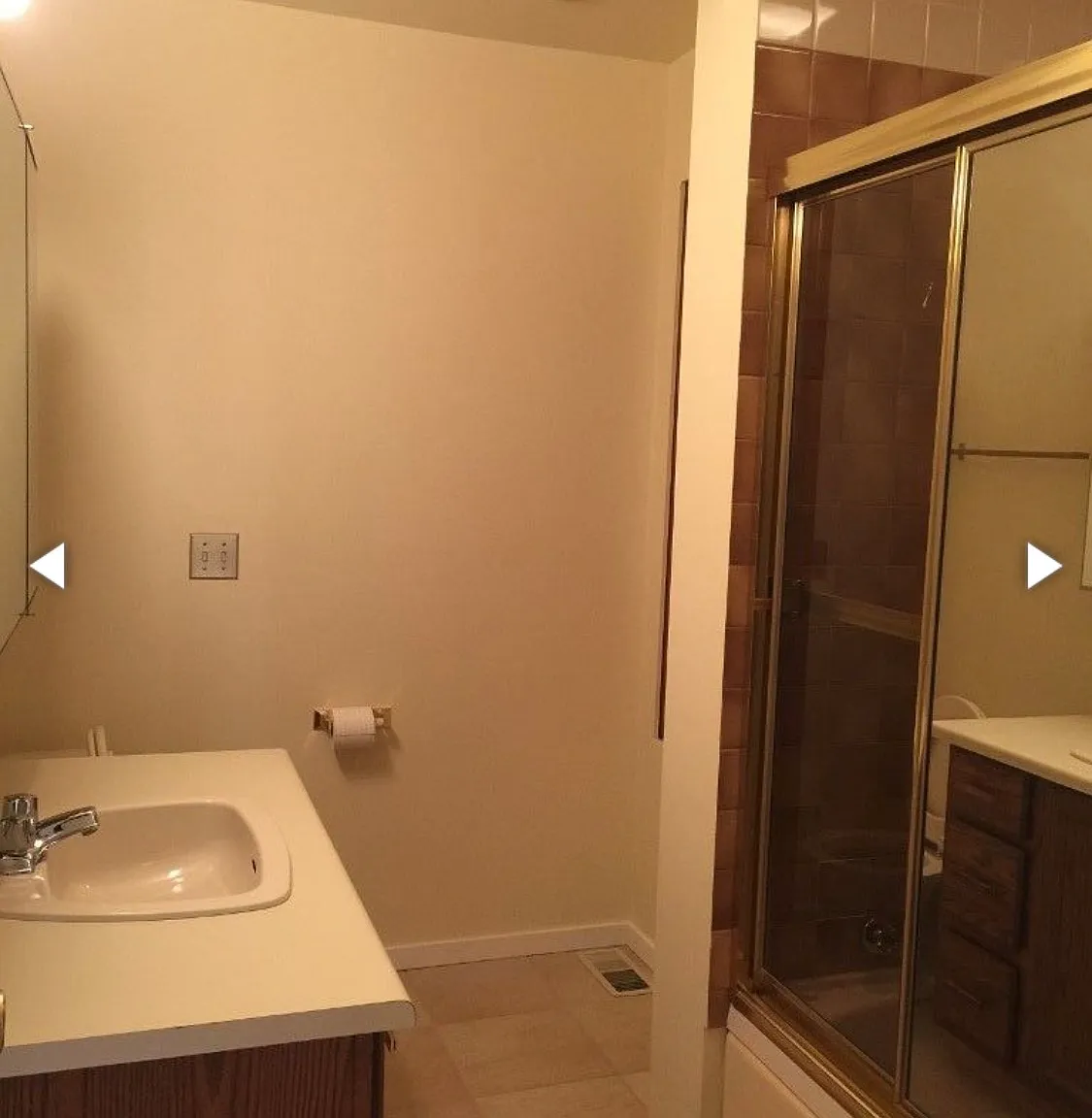 3 bed, 2400 sqft, $4,800 — Photo 2