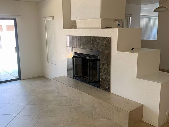 2nd image of 3726 Garfield St #3728