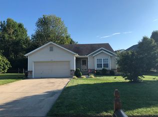 437 Lookout Ridge Dr, Lebanon, OH 45036
