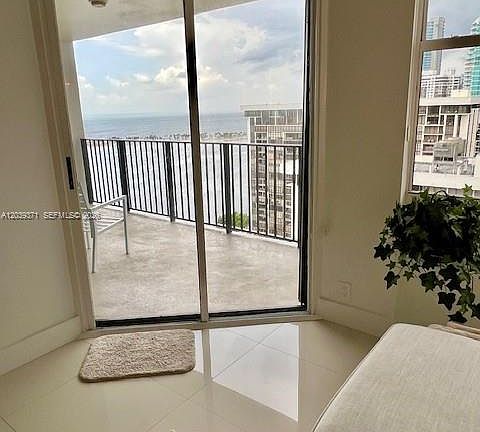 5th image of 1901 Brickell Ave APT B2405