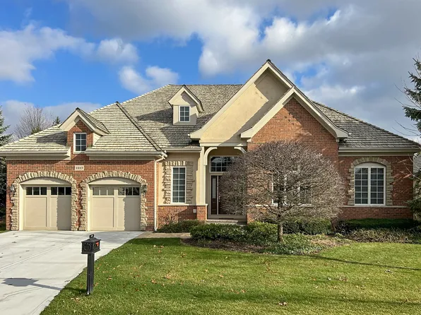 1117 Jonathan Dr, Inverness, IL 60010