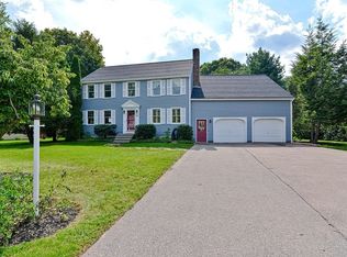 15 Marthas Way, Franklin, MA 02038