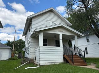 710 E Jefferson St, Iowa City, IA 52245
