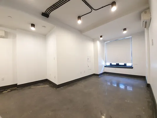 Rented by Compass | media 7