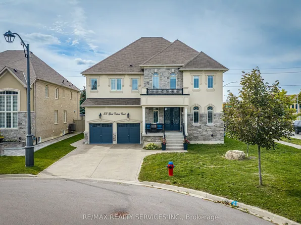 22 Giant Cedars Ct, King, ON L7B 0A6