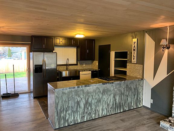 5th image of 7615 SE Michael Dr