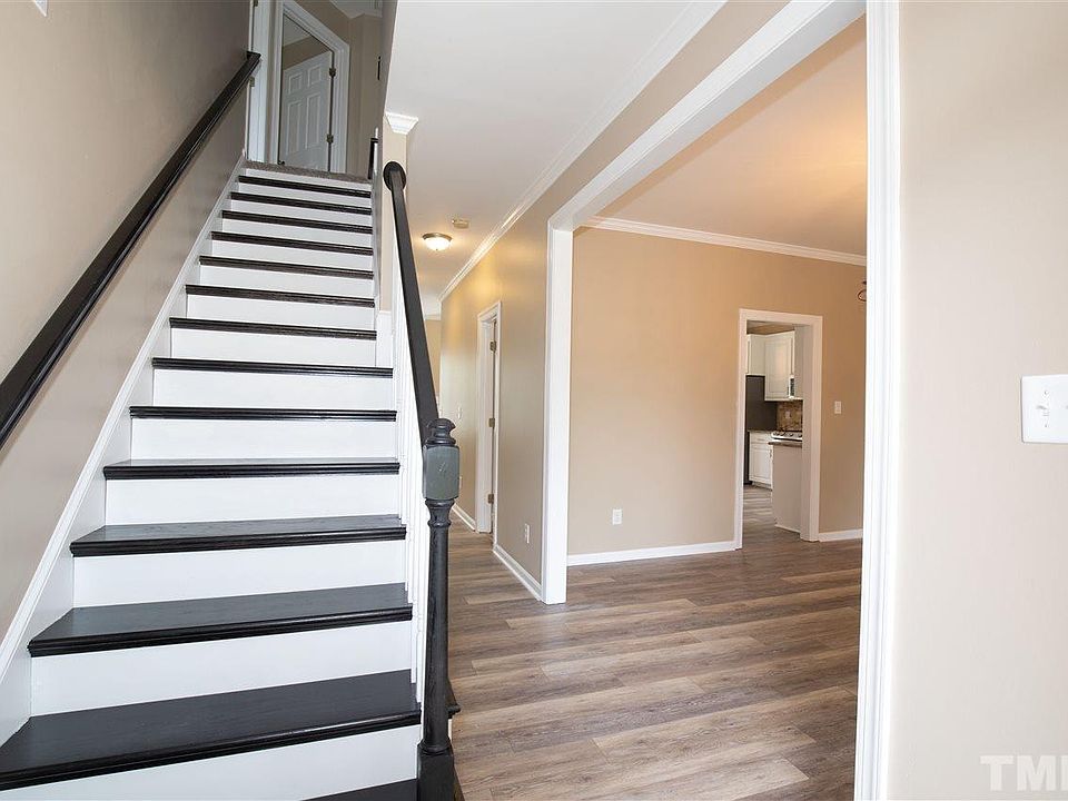 1015 Brittley Way, Apex, NC 27502 | Zillow