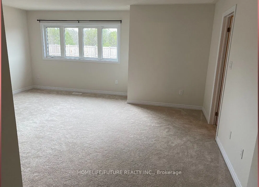 4 bed, $2,500 — Photo 3