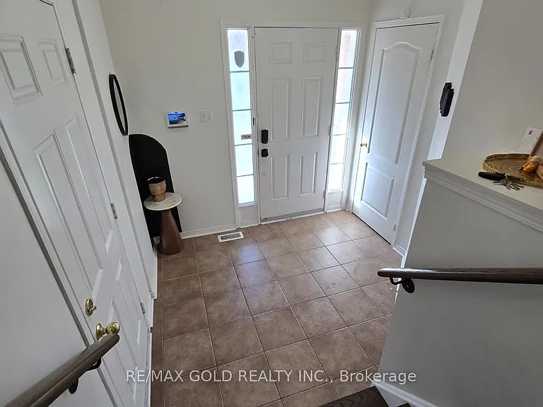50 Hollingsworth Cir — Photo 2
