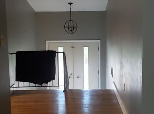 2700 Fishinger Rd, Columbus, OH 43220