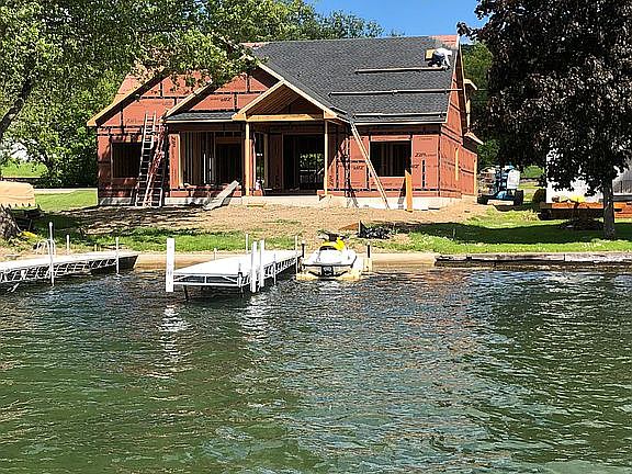 Lakeside under construction 