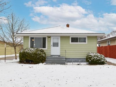 4544 South 49th STREET, Greenfield, WI, 53220