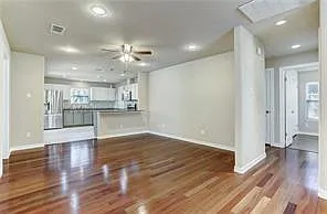 2513 Wilson St — Photo 5
