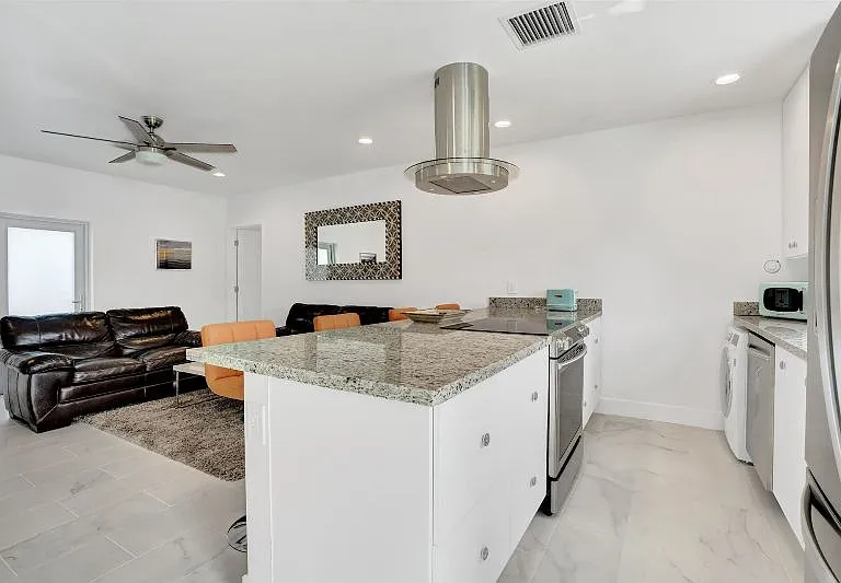 1335 Churchill Rd #A — Photo 4