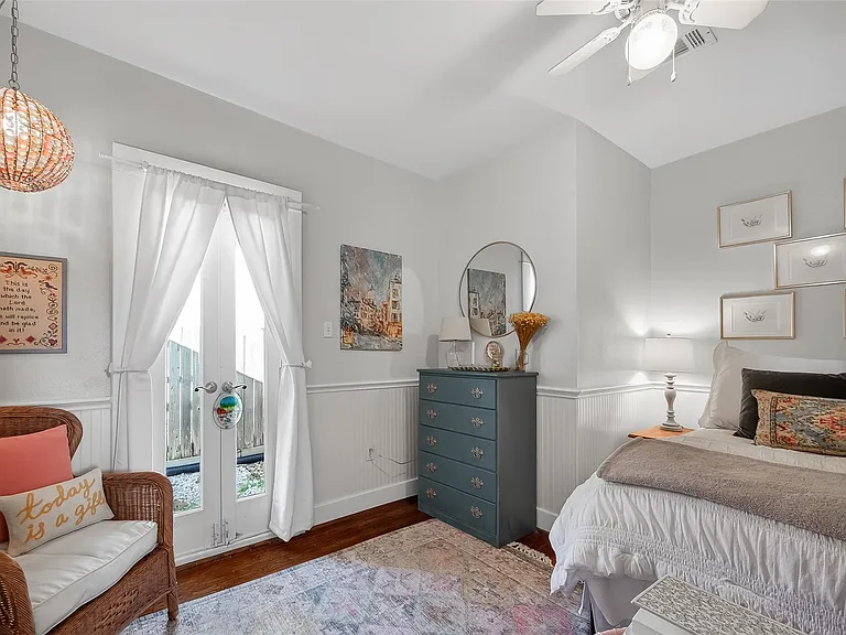 701 Highland St — Photo 12