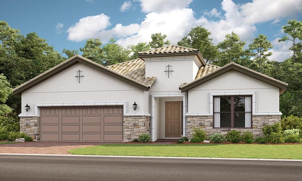 1st image of 692 San Augusto Dr