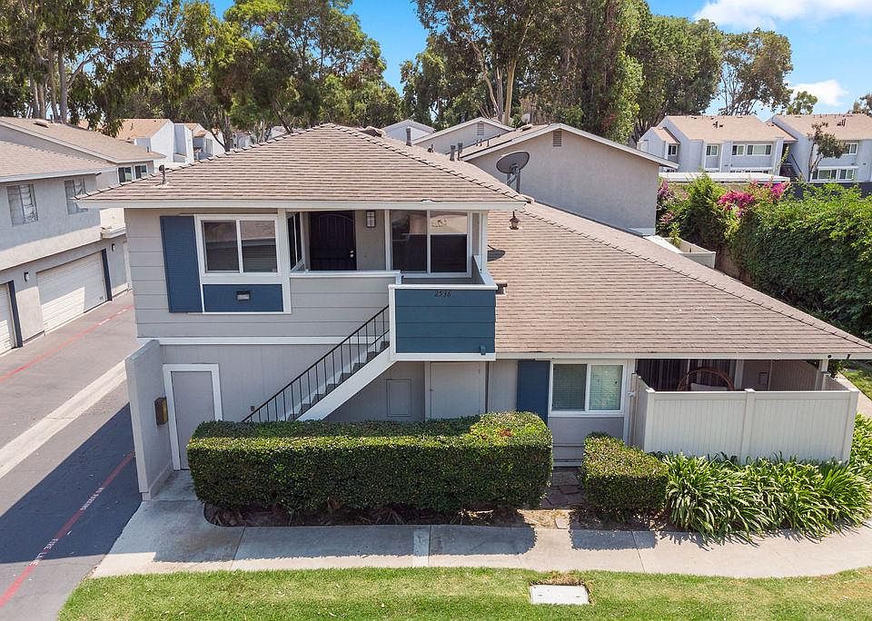 1st image of 2536 S Laurelwood