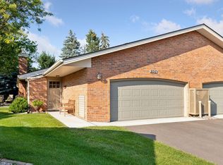 2010 Juneau Ln N, Plymouth, MN 55447