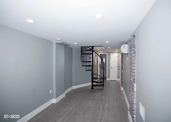 Rented by Citi Habitats | media 48