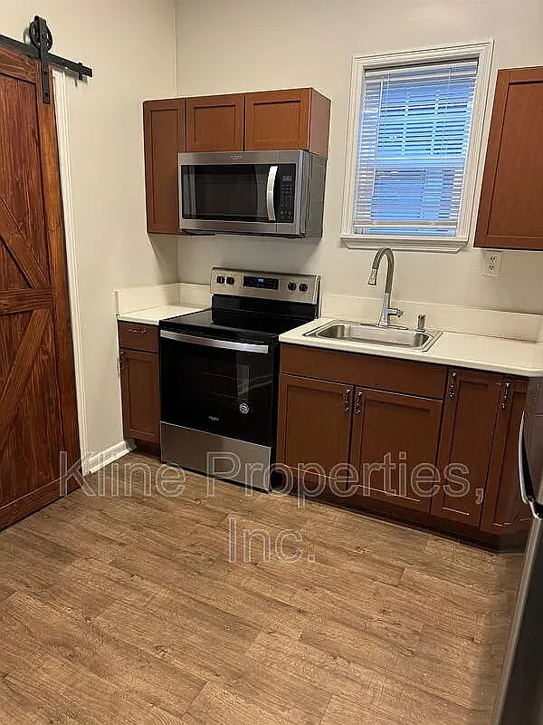 2 bed, 864 sqft, $1,165 — Photo 4