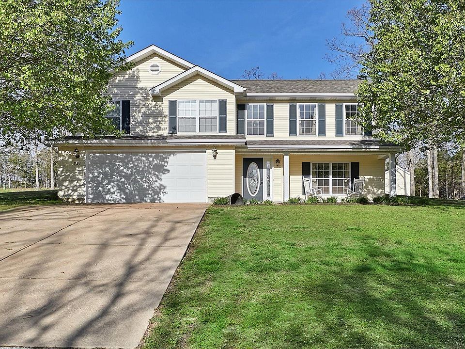 1st image of 731 Bunker Hill Dr