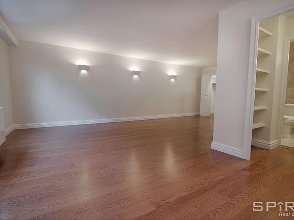 5th image of 330 W 45th St APT 5H