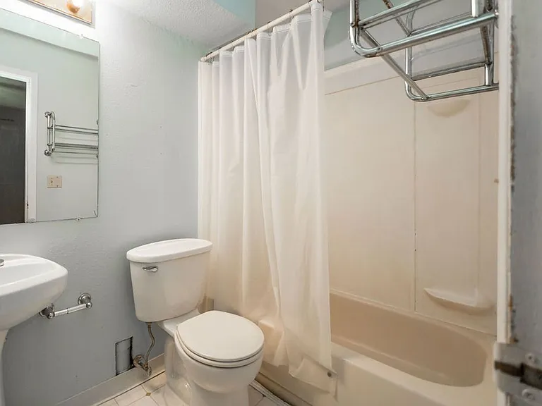 720 City Park Ave #D415 — Photo 23